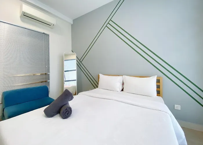 Two Bedroom At Neu Suites By The Relaxstay